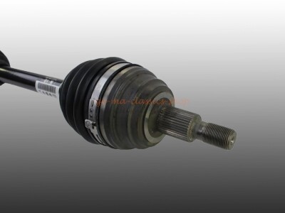 VW Passat 35i VR6 Antriebswelle links AAA Original NOS