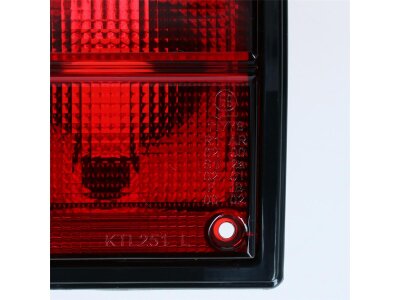 Rückleuchte hinten links für VW Bus T3 Rot/Schwarz mit E-Prüfzeichen